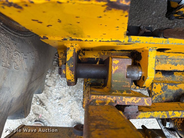 image for item FK3003 Massey Ferguson MF 6500 forklift