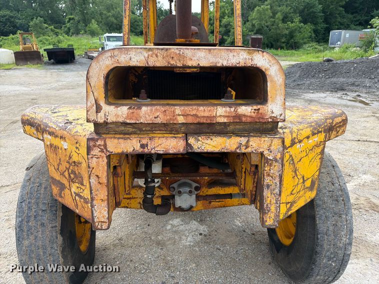 image for item FK3003 Massey Ferguson MF 6500 forklift