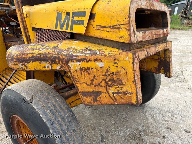 image for item FK3003 Massey Ferguson MF 6500 forklift
