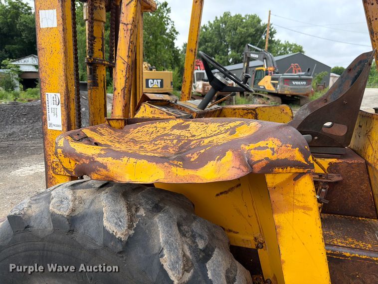 image for item FK3003 Massey Ferguson MF 6500 forklift