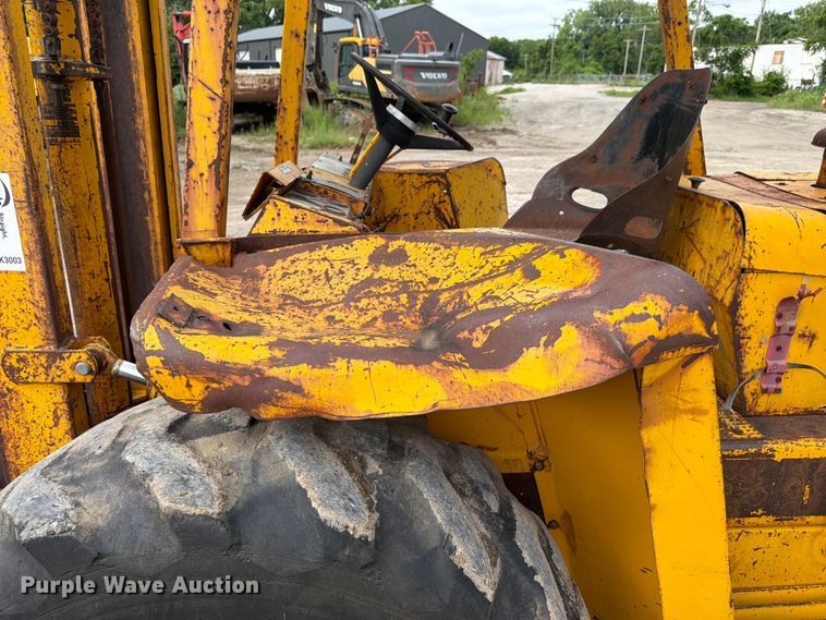 image for item FK3003 Massey Ferguson MF 6500 forklift