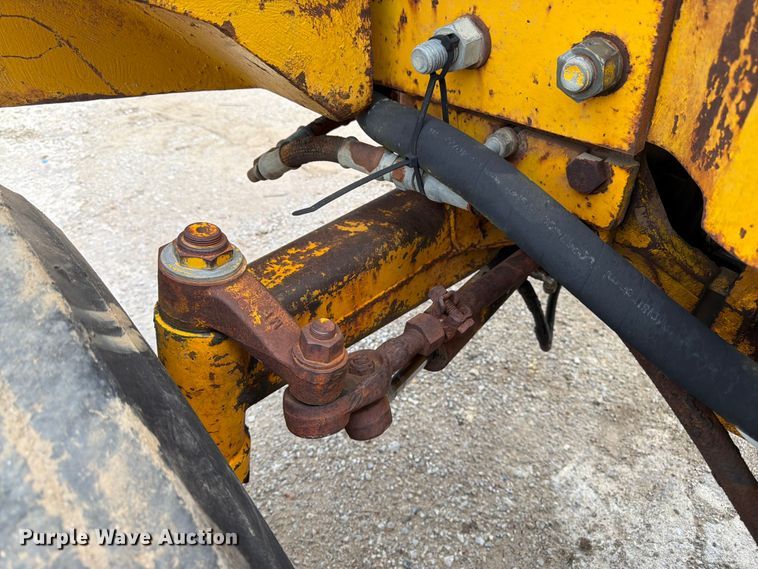image for item FK3003 Massey Ferguson MF 6500 forklift
