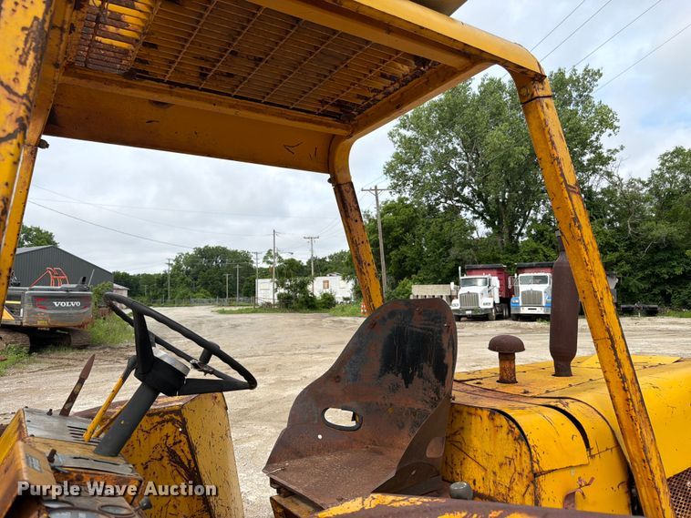 image for item FK3003 Massey Ferguson MF 6500 forklift