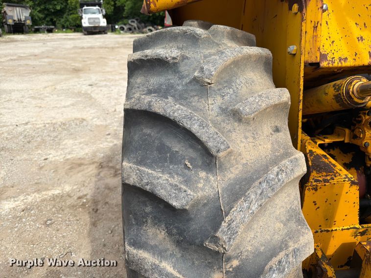 image for item FK3003 Massey Ferguson MF 6500 forklift