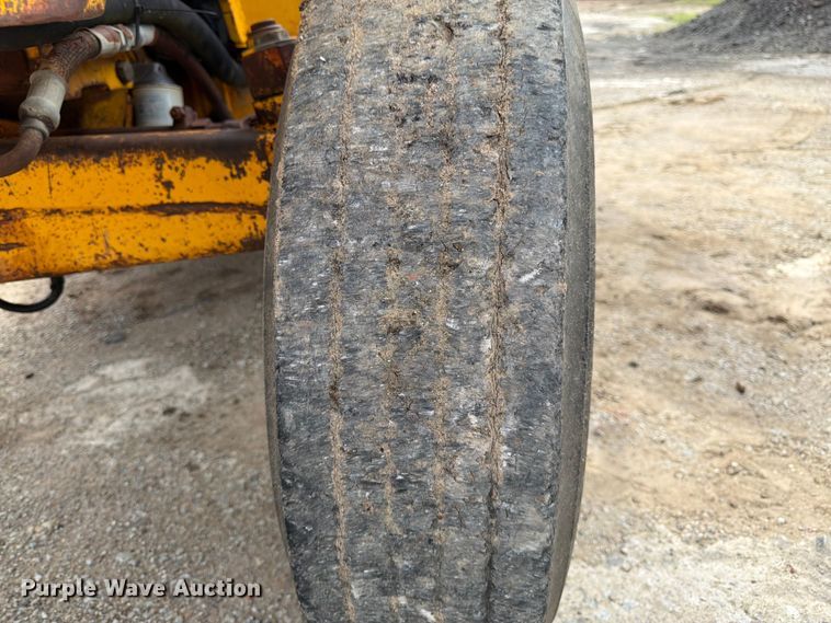 image for item FK3003 Massey Ferguson MF 6500 forklift