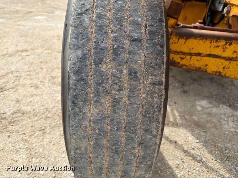 image for item FK3003 Massey Ferguson MF 6500 forklift