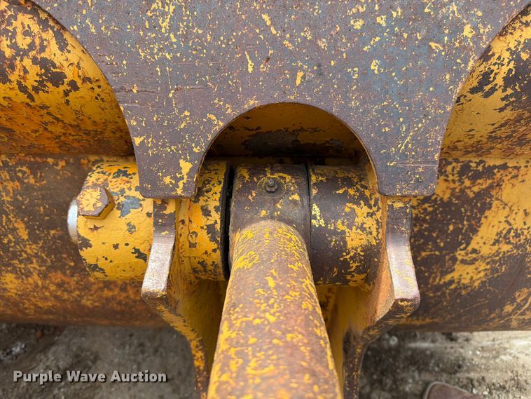 image for item FK3005 Caterpillar 977L track loader