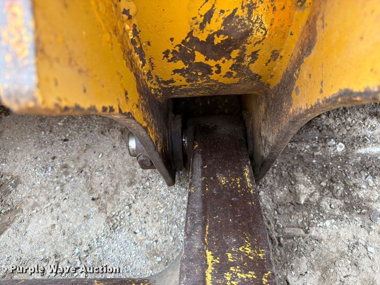 image for item FK3005 Caterpillar 977L track loader