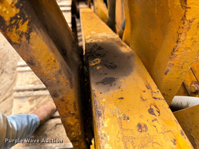 image for item FK3005 Caterpillar 977L track loader