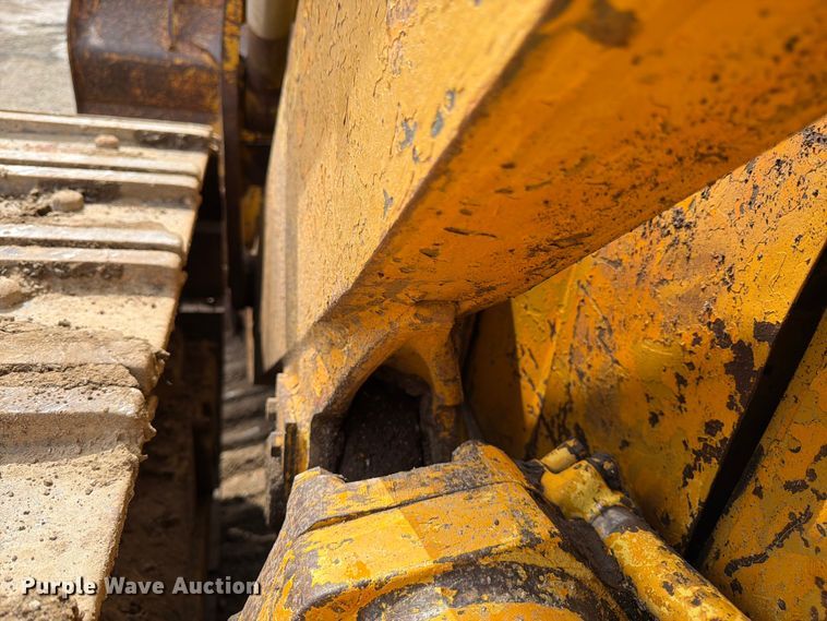image for item FK3005 Caterpillar 977L track loader