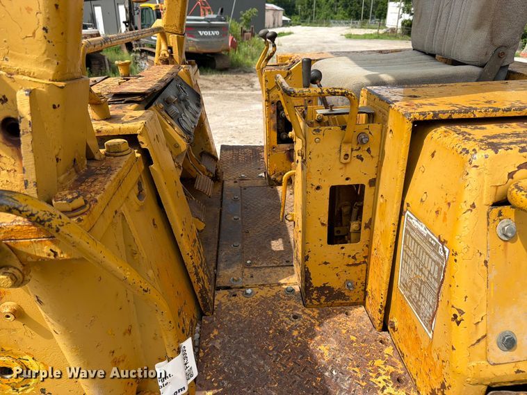 image for item FK3005 Caterpillar 977L track loader