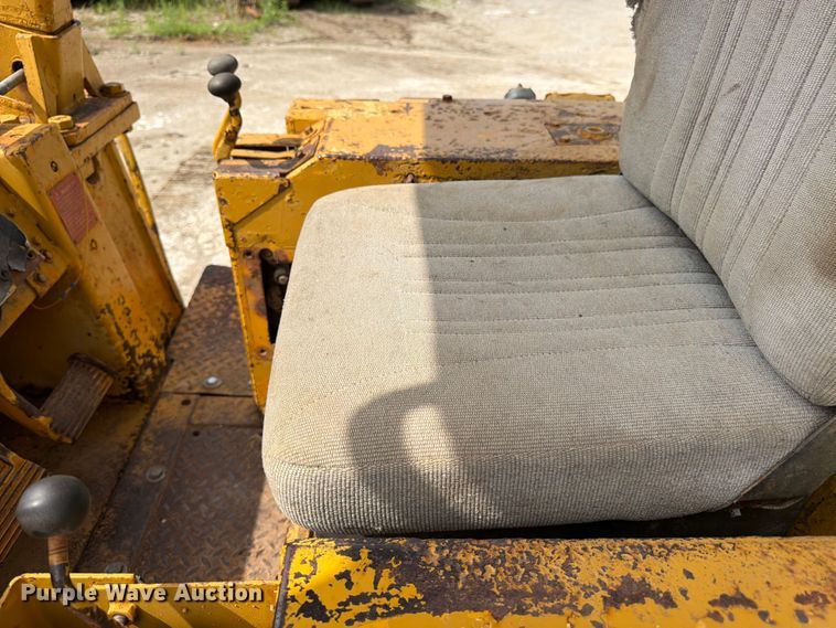 image for item FK3005 Caterpillar 977L track loader