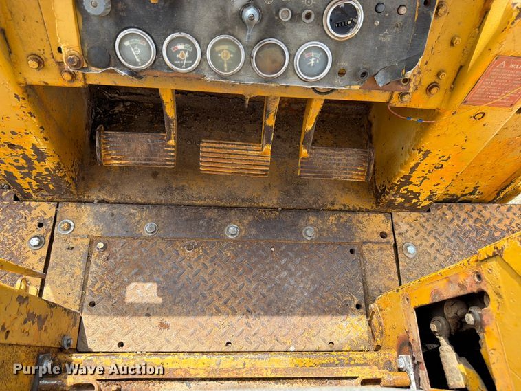 image for item FK3005 Caterpillar 977L track loader