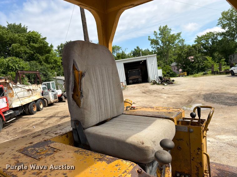 image for item FK3005 Caterpillar 977L track loader