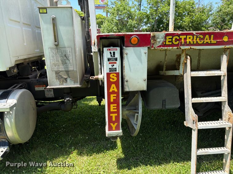 image for item FK3011 2006 Sterling Truck L9500 Series crane truck