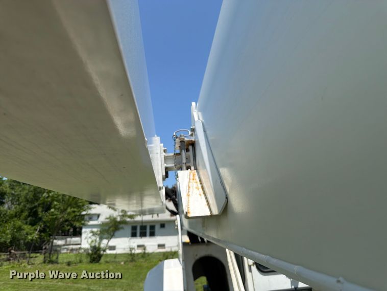 image for item FK3011 2006 Sterling Truck L9500 Series crane truck