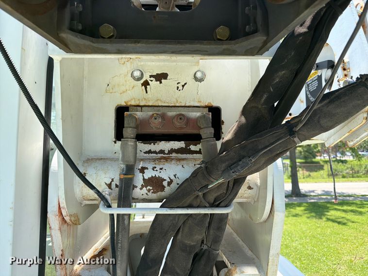 image for item FK3011 2006 Sterling Truck L9500 Series crane truck