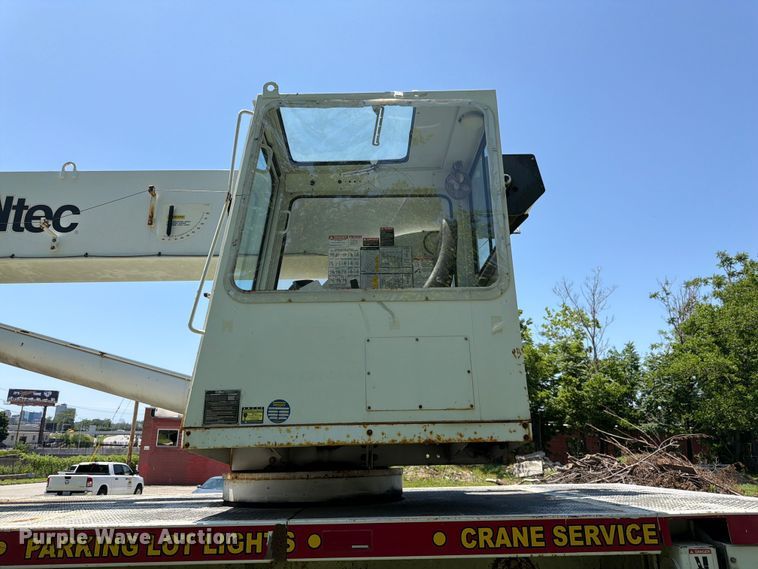 image for item FK3011 2006 Sterling Truck L9500 Series crane truck
