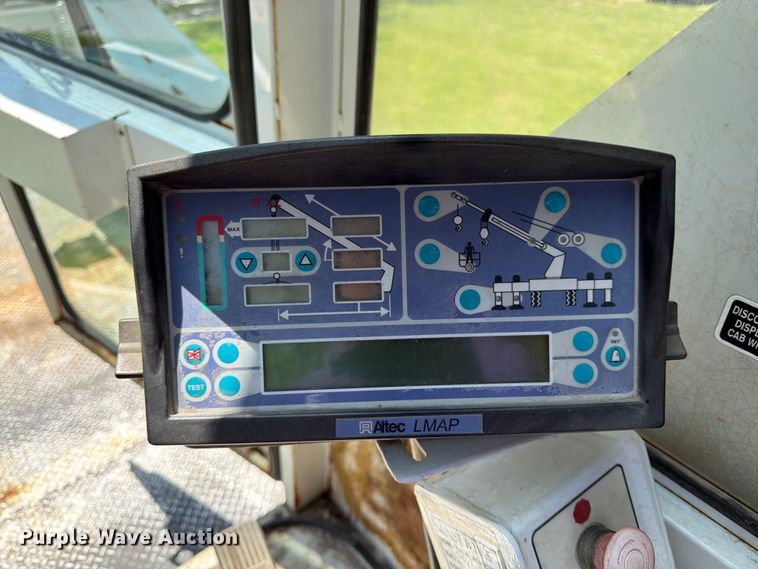 image for item FK3011 2006 Sterling Truck L9500 Series crane truck