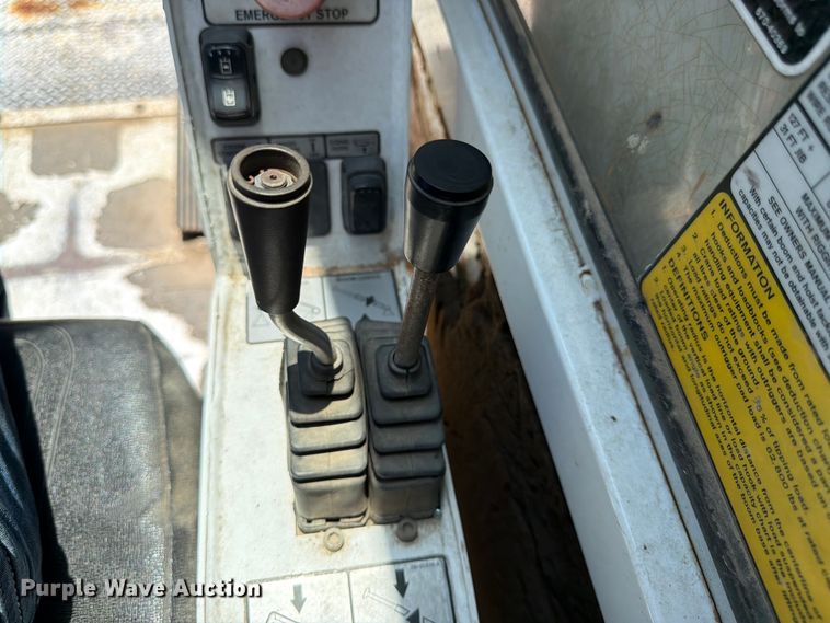image for item FK3011 2006 Sterling Truck L9500 Series crane truck