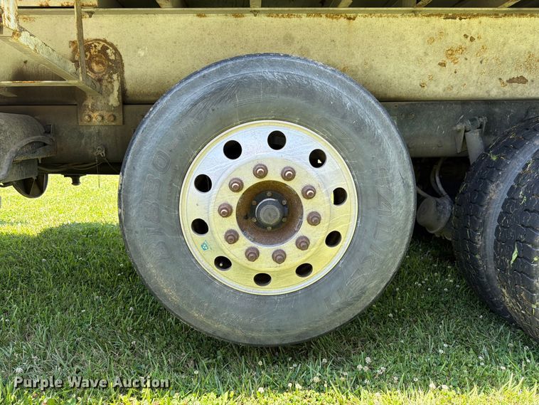 image for item FK3011 2006 Sterling Truck L9500 Series crane truck