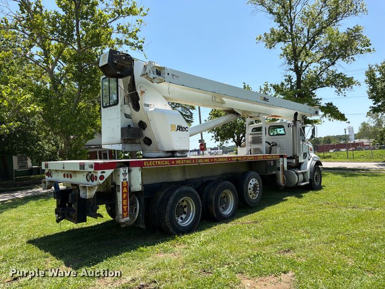 image for item FK3011 2006 Sterling Truck L9500 Series crane truck