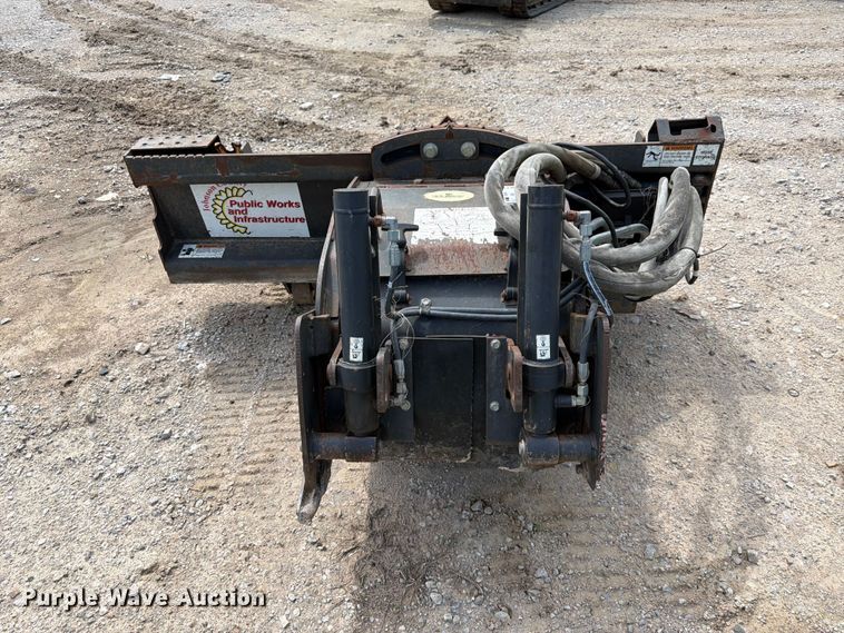 image for item FK3016 2013 Bobcat 18PLA skid steer cold planer