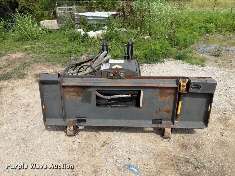 image for item FK3016 2013 Bobcat 18PLA skid steer cold planer