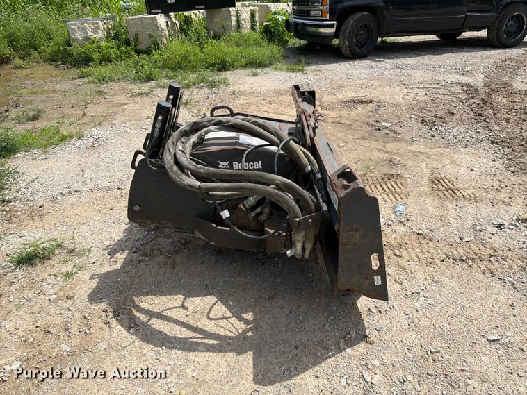 image for item FK3016 2013 Bobcat 18PLA skid steer cold planer