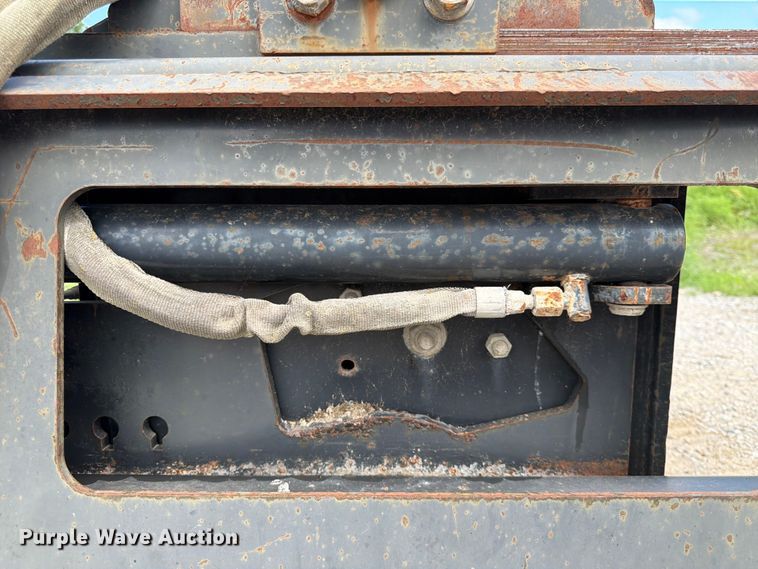 image for item FK3016 2013 Bobcat 18PLA skid steer cold planer