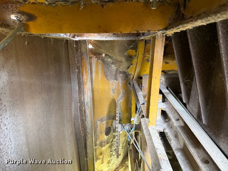 image for item FK4006 KolmanAthey 101 dozer trap conveyor