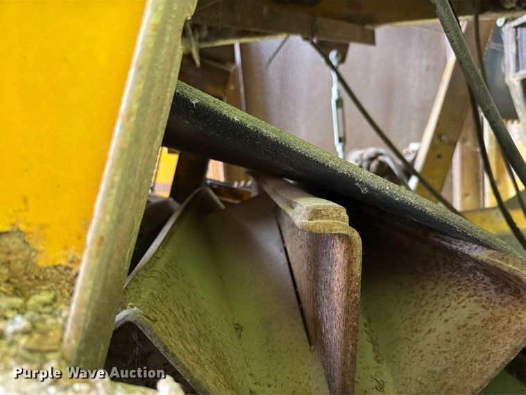 image for item FK4006 KolmanAthey 101 dozer trap conveyor