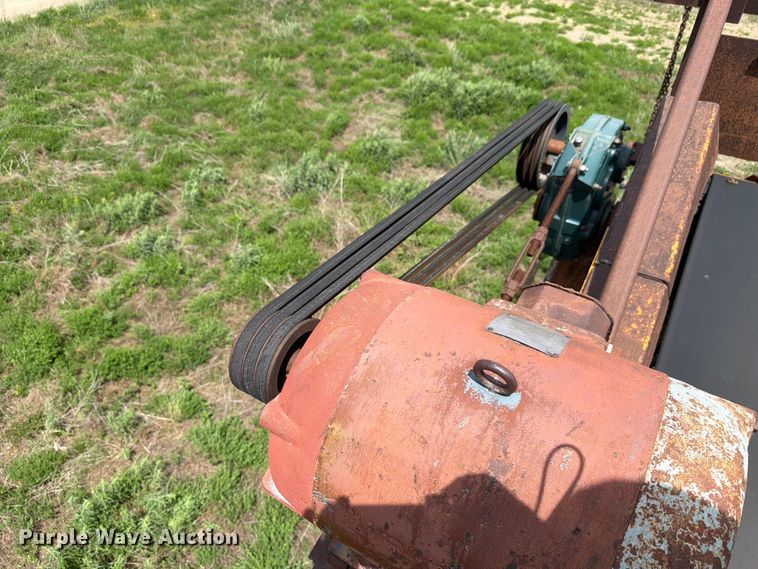image for item FK4006 KolmanAthey 101 dozer trap conveyor