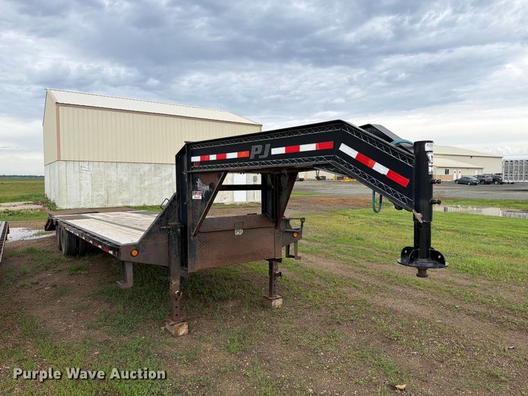 image for item FK4016 2013 PJTM Trailer equipment trailer