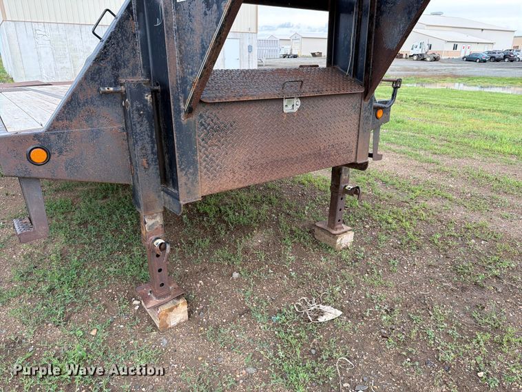 image for item FK4016 2013 PJTM Trailer equipment trailer