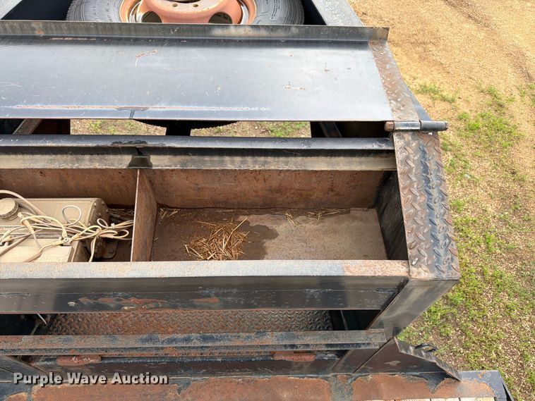 image for item FK4016 2013 PJTM Trailer equipment trailer