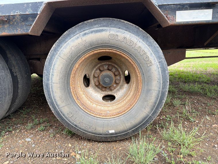 image for item FK4016 2013 PJTM Trailer equipment trailer