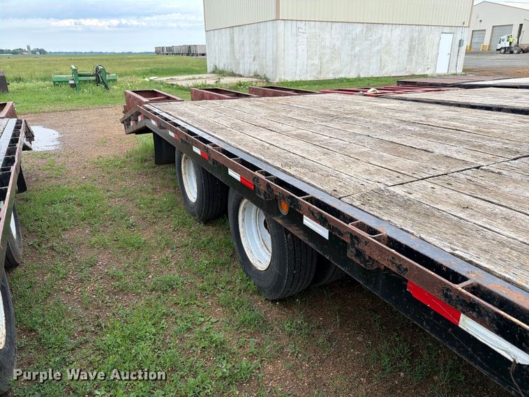 image for item FK4025 2015 Towmaster T-20 equipment trailer