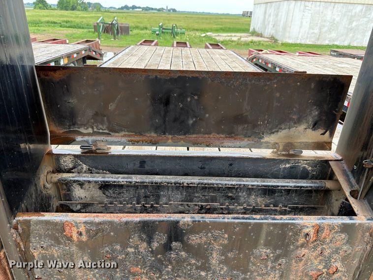 image for item FK4025 2015 Towmaster T-20 equipment trailer