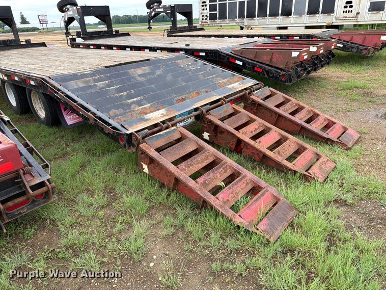 image for item FK4025 2015 Towmaster T-20 equipment trailer