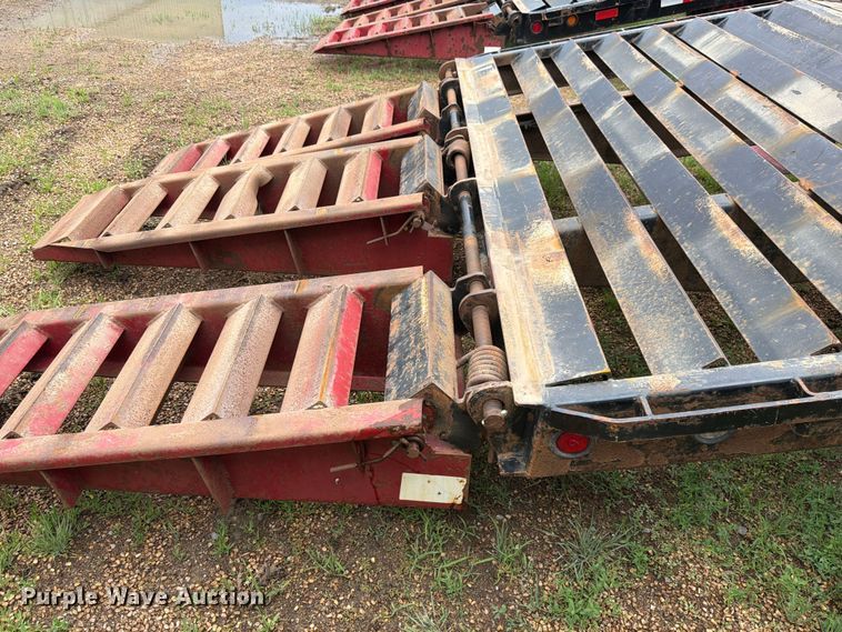 image for item FK4027 2015 Towmaster T-20 equipment trailer