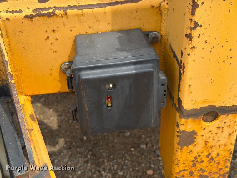 image for item FK4028 Vac-Tron vacuum excavator