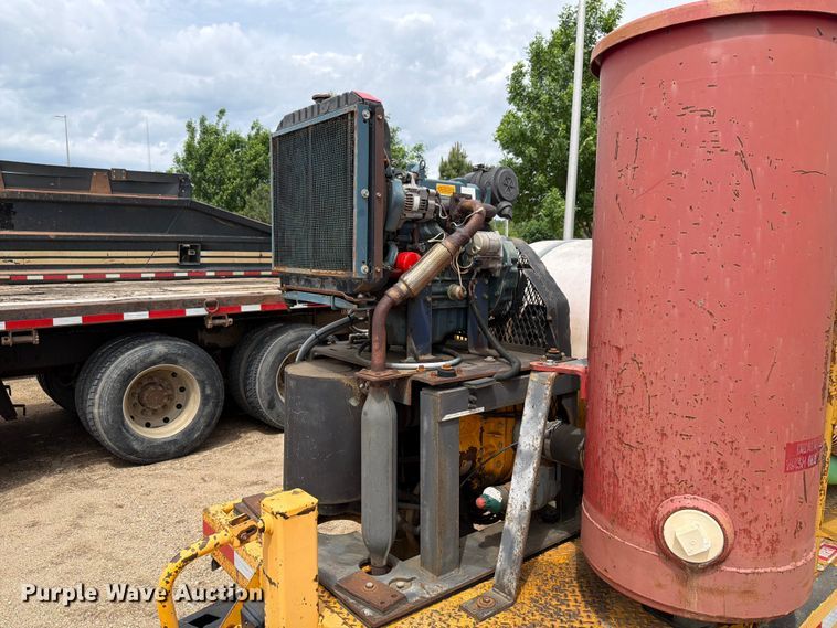 image for item FK4028 Vac-Tron vacuum excavator