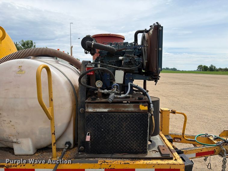 image for item FK4028 Vac-Tron vacuum excavator