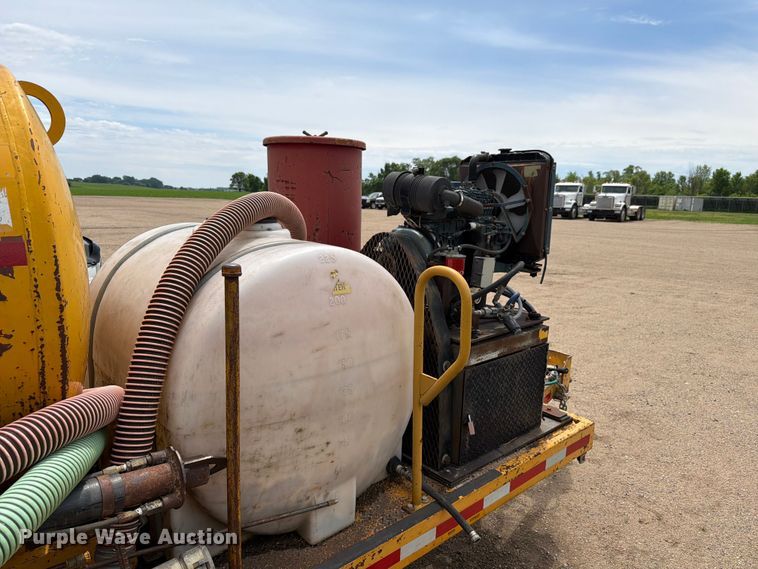 image for item FK4028 Vac-Tron vacuum excavator