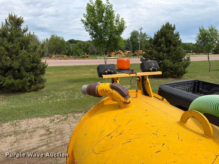 image for item FK4028 Vac-Tron vacuum excavator