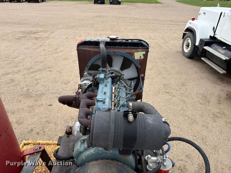 image for item FK4028 Vac-Tron vacuum excavator