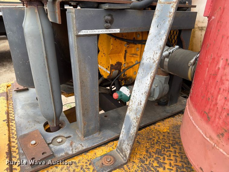 image for item FK4028 Vac-Tron vacuum excavator