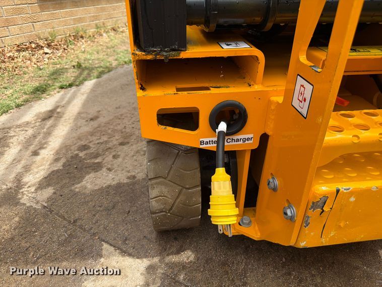 image for item FM7534 2023 JCB S1932EDRV scissor lift