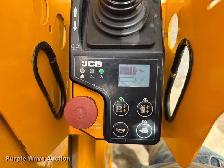 image for item FM7534 2023 JCB S1932EDRV scissor lift